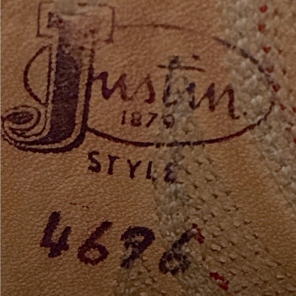 Justin Boots Red and Black Heeled Boots - Picture 9 of 16